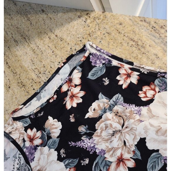 New! Torrid Size 1X Super Soft Knits Black Floral Cold Shoulder Top Rayon Blend - Picture 9 of 13